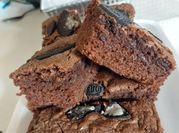 Una foto de brownies facil nesquik