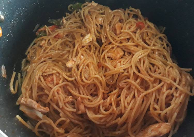 Recipe of Speedy Pasta with shredded chicken