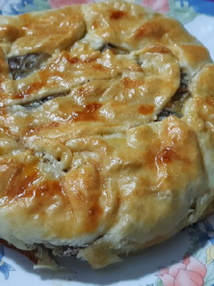 Foto principal de Tarta salada de champiñones, gulas y gambas