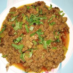 A picture of Qeema karely.