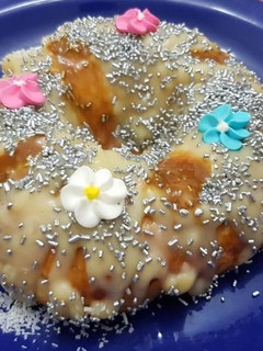Una foto de Rosca de Reyes o de Pascua esponjosa