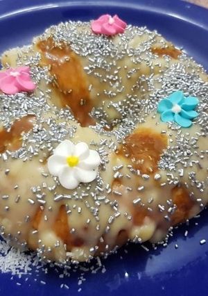 Una foto de Rosca de Reyes o de Pascua esponjosa