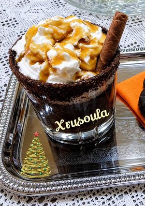 Φωτογραφία της συνταγής 🎅 Ζεστή σοκολάτα με καραμέλα και αλάτι
