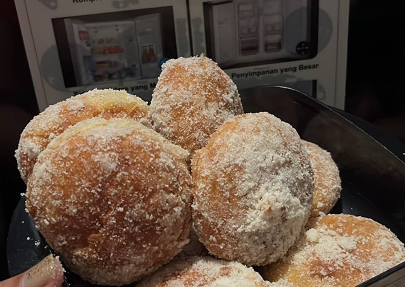 Donat bomboloni pisang chewy, dan lembut