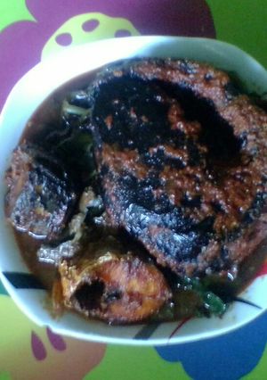 A picture of Efo Riro.