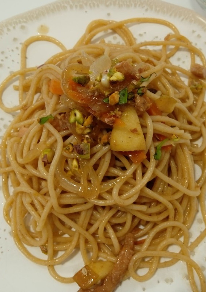 Una foto de Espaguetis Thai