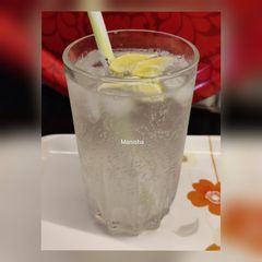 A picture of Sweet lime soda🥤.