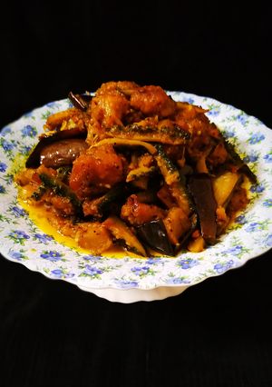 মুখরোচক তেতো চচ্চড়ি (Mukhorochok teto chochori recipe in Bengali) রেসিপির প্রধান ছবি