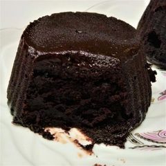 A picture of Chocolate Fudge Cupcakes.