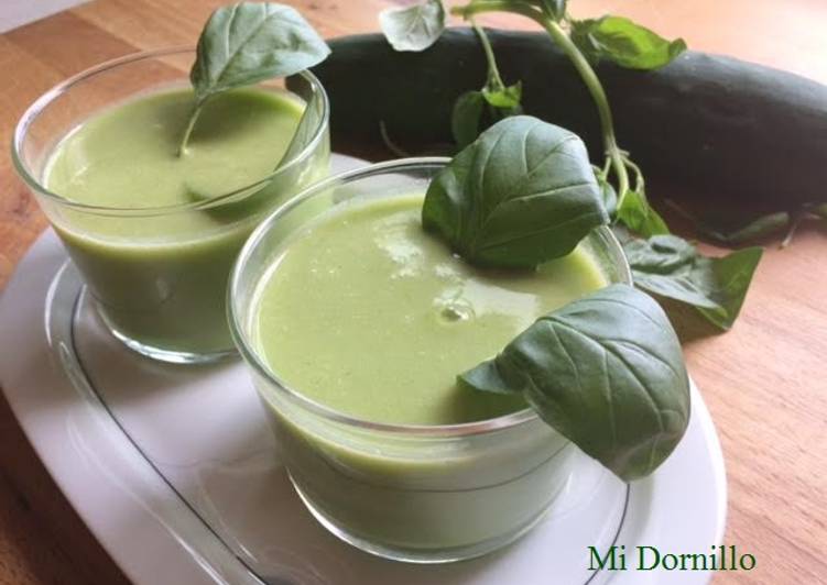 Gazpacho de Pepino a la Albahaca