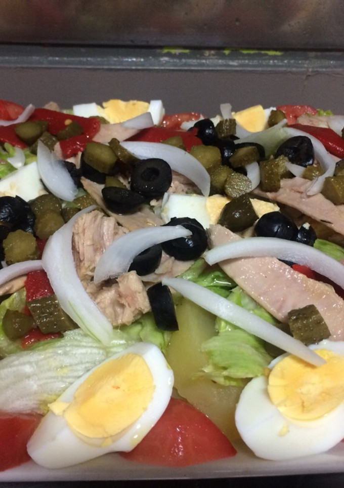 Una foto de Ensalada de patatas #Recetasdefindemes