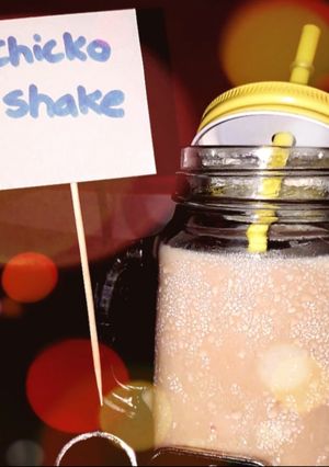 A picture of Chikoo shake.