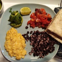A picture of Huevos Rancheros.