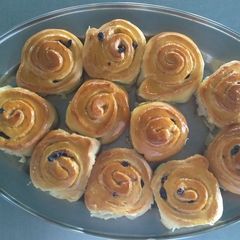 A picture of Chelsea Buns.