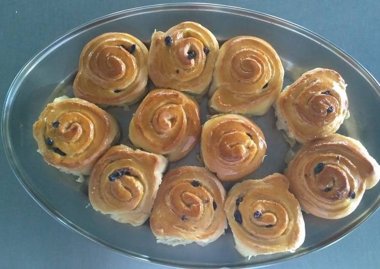 Simple Way to Make Quick Chelsea Buns