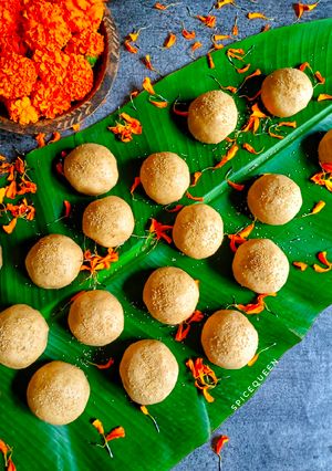 A picture of Churma Ladoo.