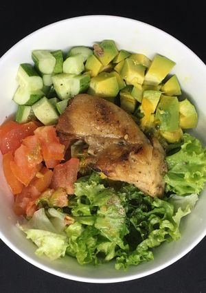 Hình của món [Giảm cân #D_12] Ức gà + salad bốn mùa (302 calo).