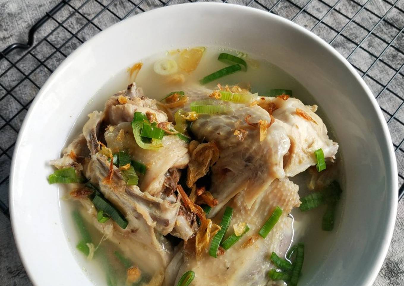 Sop Ayam Pak Min
