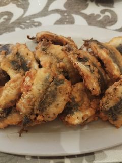 Una foto de Sardinillas en adobo