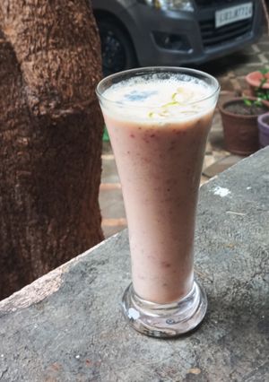 A picture of Plum-Coco Dream Drink.