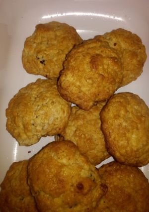 Una foto de Galletas de avena miel y frutos secos