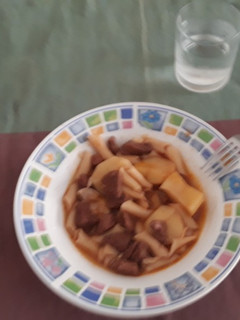 Una foto de Estofado de ternera con macarrones