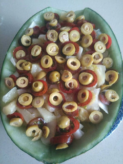 Una foto de Ensalada de fruta y endivia, melón