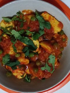 મટર પનીર (MATAR PANEER recipe in Gujarati) રેસીપી મુખ્ય ફોટો