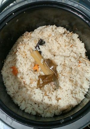 Foto resep Nasi liwet kemiri magicom/ricecooker😋