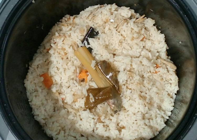 Cara Memasak Nasi Liwet Kemiri Magicom Ricecooker Yang Enak
