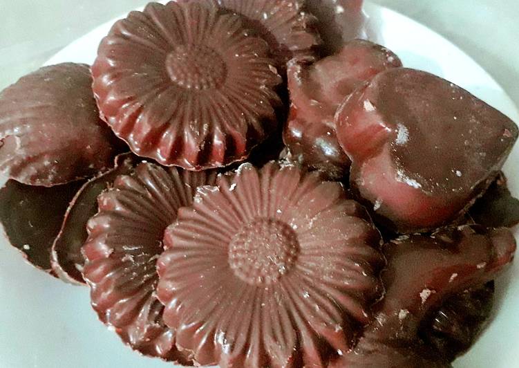 Easy Recipe: Yummy Homemade chocolate