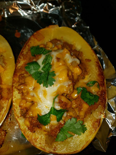 A picture of Spaguetti squash.