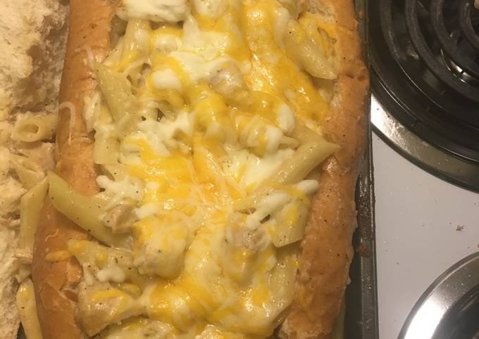 Alfredo bread bowl