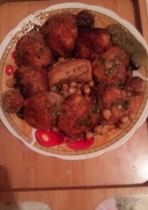 صورة لوصفة طاجين الخوخ بالحمص