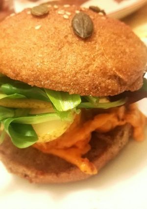 Öt hozzávalós hambi recept fotója