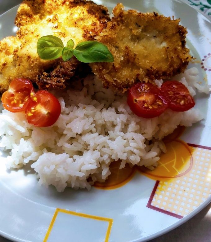 Kefírben pácolt pankómorzsás rántott csirkemellfilé 🥀🌺⚘ recept fotója