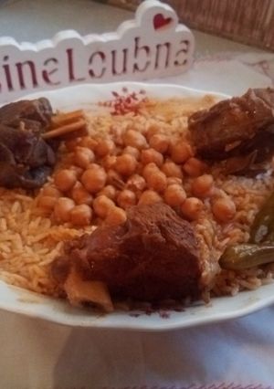 صورة لوصفة أرز بالمرق الاحمر