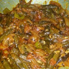 Khara masala bindhi A picture of Khara masala bindhi.