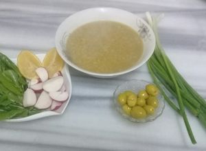 صورة لوصفة شوربه عدس بالبرد 🌧