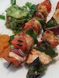 Brochetas de pollo al cajún