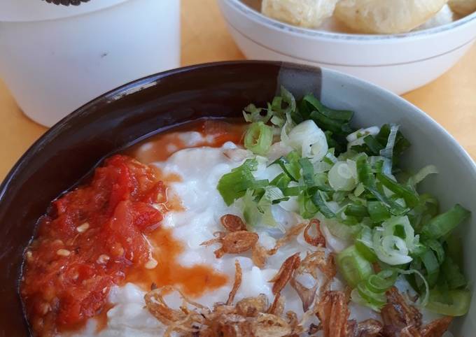 Resep Bubur Ayam tanpa Kuah Kuning Anti Gagal