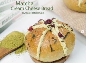 Foto resep Matcha Cream Cheese Bread (Korean Garlic Cheese Bread versi Matcha!)