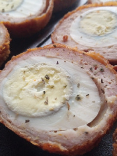 A picture of Chicken scotch eggs II.
