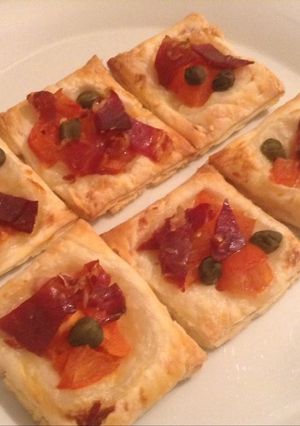 Foto principal de Mini hojaldres ibéricos