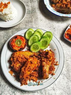 Foto resep Ayam Goreng Kremes Ala Mbok Berek