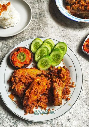 Foto resep Ayam Goreng Kremes Ala Mbok Berek