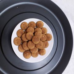 A picture of Mini chocolate Nankhatai.