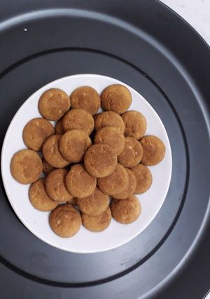 A picture of Mini chocolate Nankhatai.