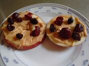 Una foto de meriendas saludable con fruta