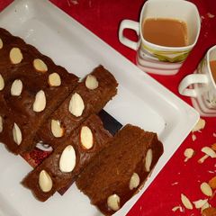 A picture of Tea cake with tea time.